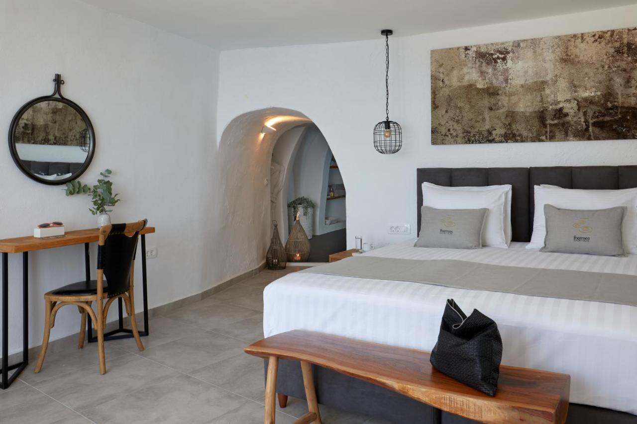 Thermes Luxury Villas And Spa (Adults Only) Megalochori  Buitenkant foto